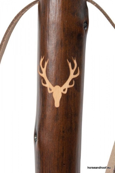 Classic Canes Chestnut Hiking Staff With Stag Carved Motif