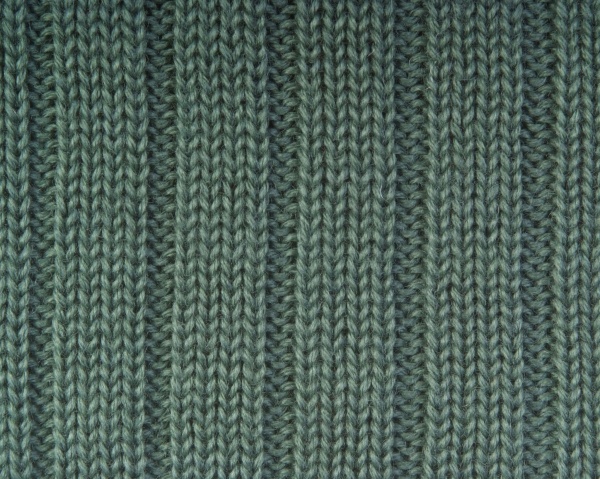 House Of Cheviot Men's Skye Cable Rib Sock Kilt Hose - Ancient Green