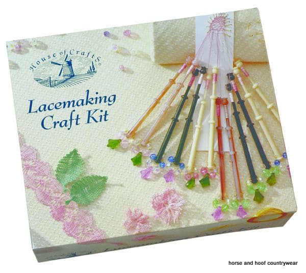 House of Crafts Lacemaking Craft Kit