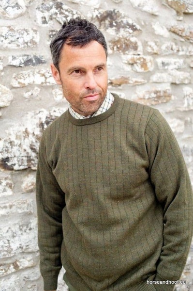 Lansdown Country Medium Weight Crew Neck Shooting Jumper Without Patches - Forest Green.