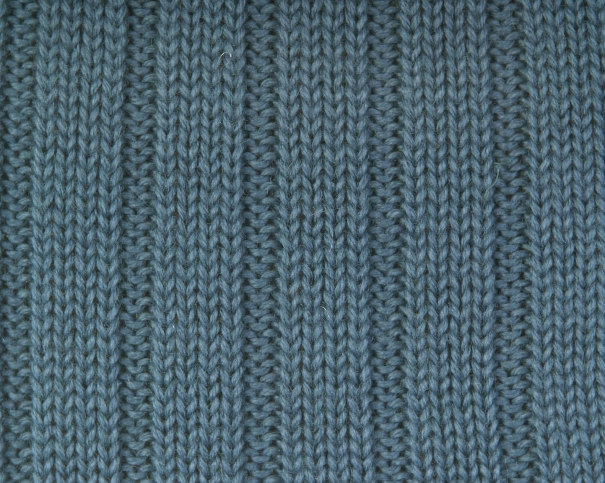 House Of Cheviot Men's Skye Cable Rib Sock Kilt Hose - Ancient Blue
