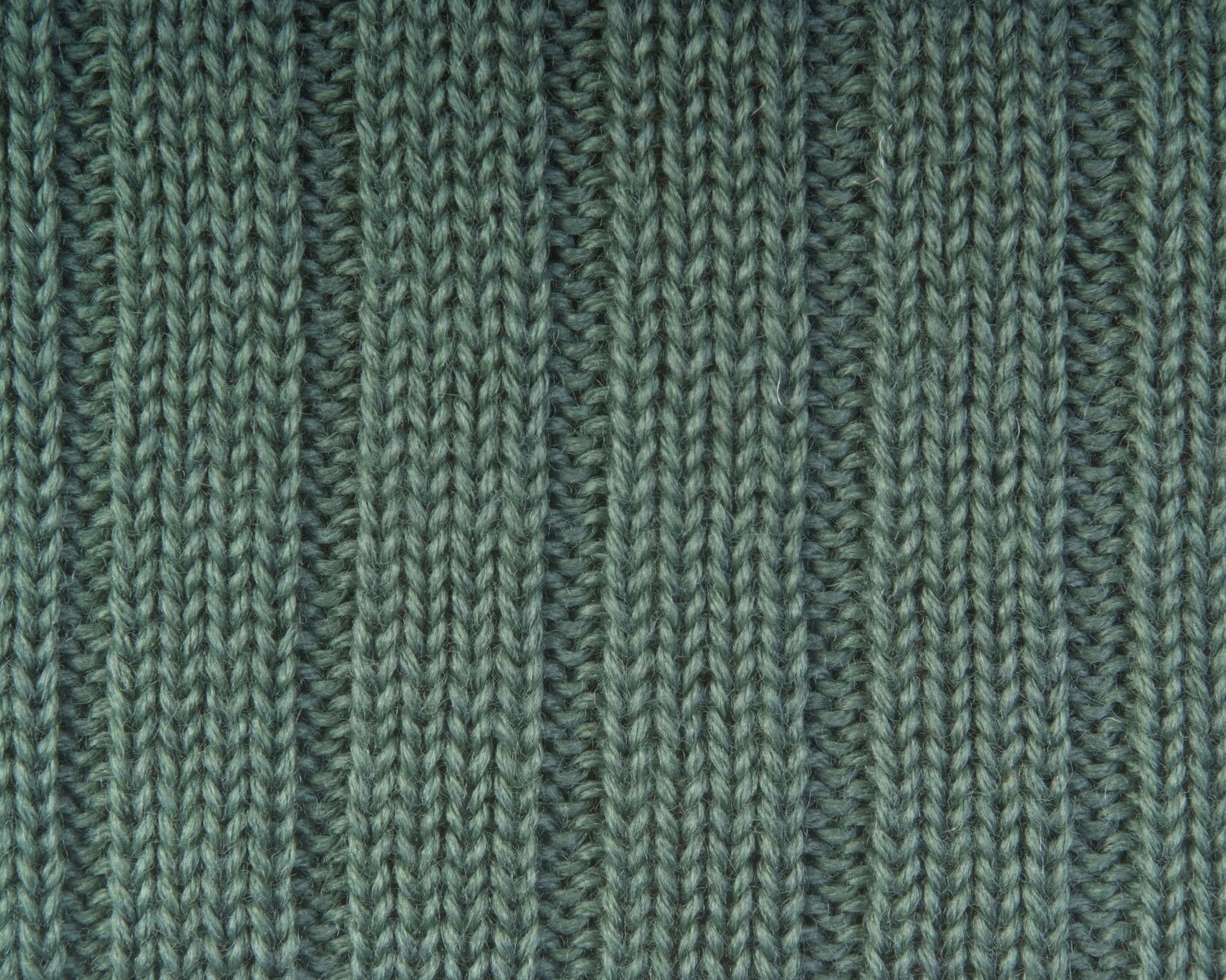 House Of Cheviot Men's Skye Cable Rib Sock Kilt Hose - Ancient Green