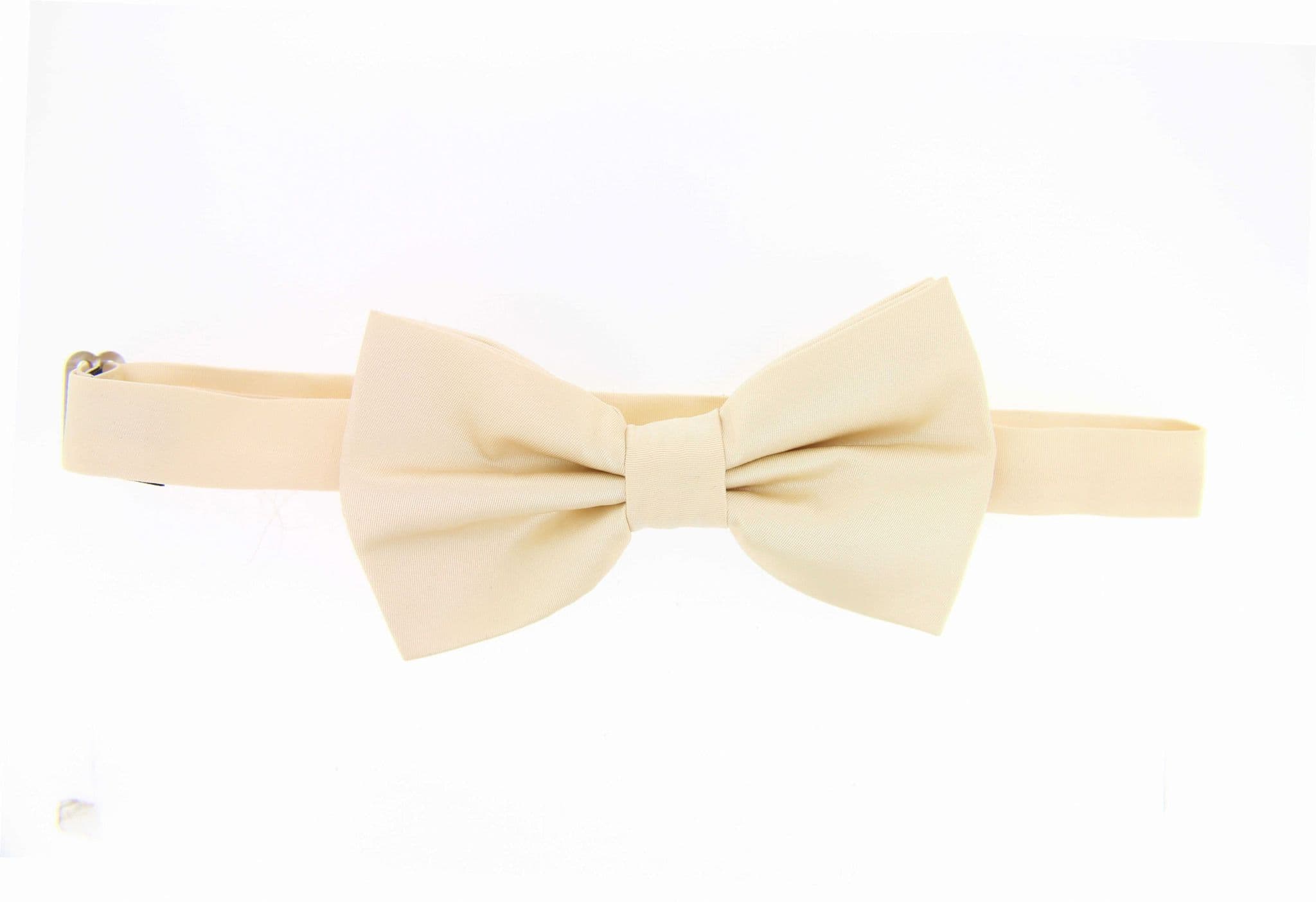 Soprano Satin Pre-Tied Ivory Country Silk Bow Tie