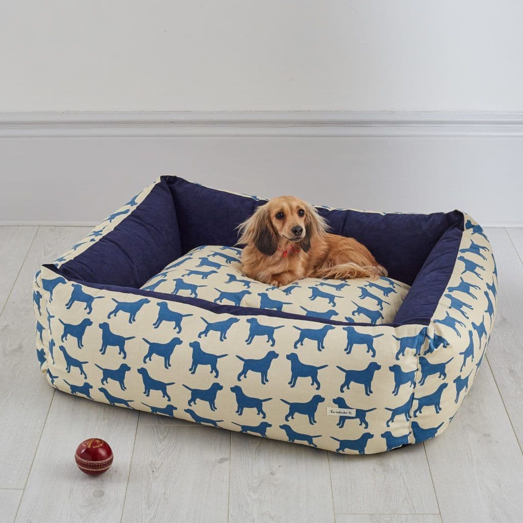 The Labrador Company Large Dog Bed - Blue Labrador