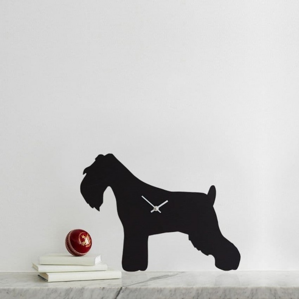 MINIATURE SCHNAUZER CLOCK  WITH WAGGING TAIL