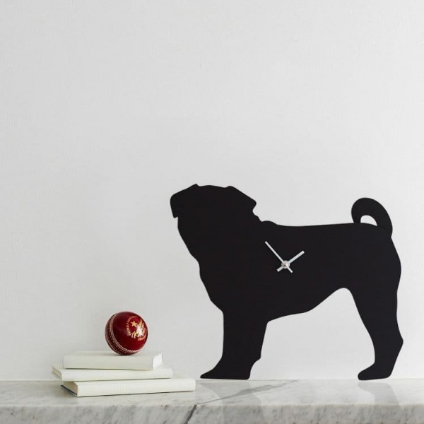 PUG CLOCK WITH WAGGING TAIL