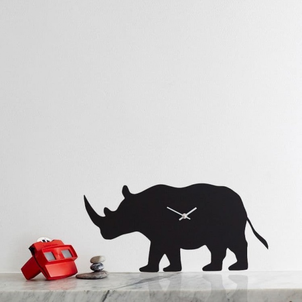 RHINO CLOCK WITH WAGGING TAIL