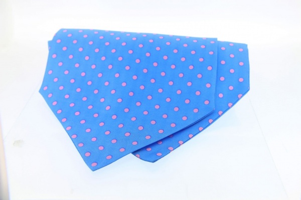 Soprano Blue with Pink Spots Silk Country Cravat