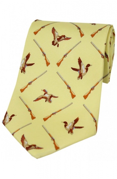 Soprano Flying Ducks and Shotguns Printed Silk Country Tie - Pastel Yellow