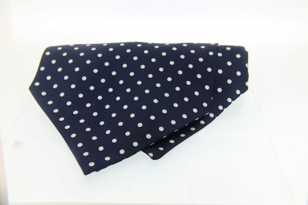 Soprano Navy With White Spots Silk Country Cravat