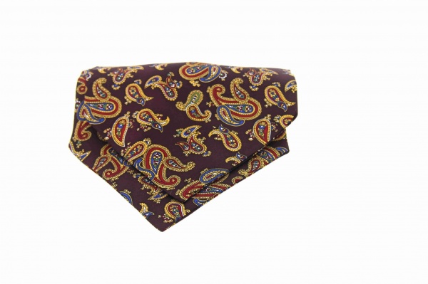 Soprano Paisley Wine Silk Country Cravat