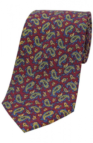 Soprano Vintage Paisley Printed Silk Country Tie  - Wine