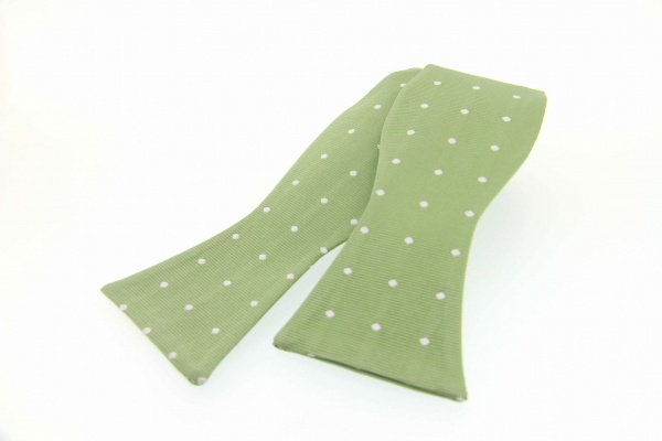Soprano Woven Self-Tied Lime Green Spotted Country Silk Bow Tie