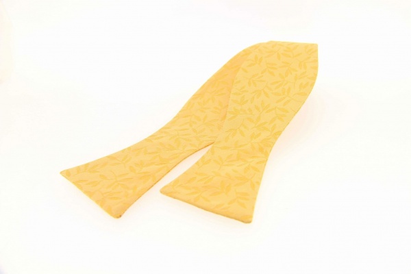 Soprano Woven Self-Tied Yellow Patterened Country Silk Bow Tie