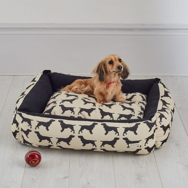 The Labrador Company Small Dog Bed - Black Spaniel